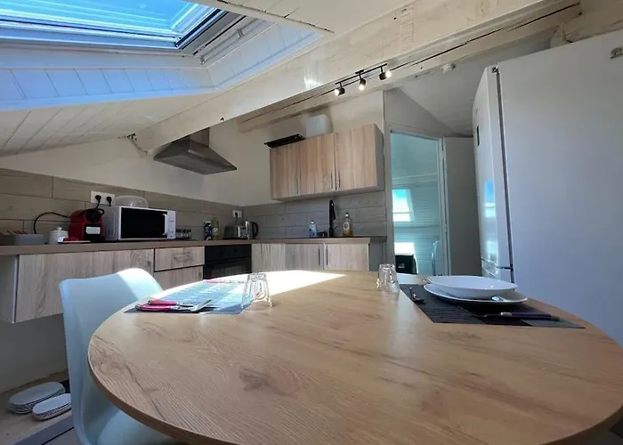 Charmant Appartement Sous Les Toits